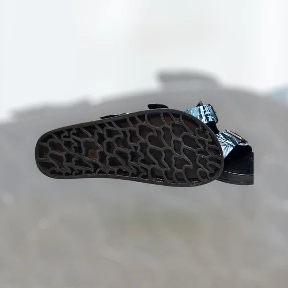 Tropical Print Buckle Sandals - Picture 3 of 3